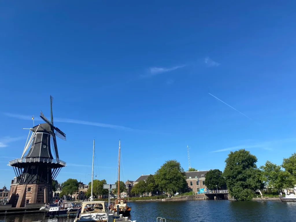Cities close to Amsterdam, Haarlem