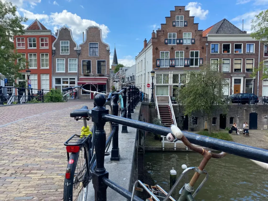 Cities close to Amsterdam, Utrecht