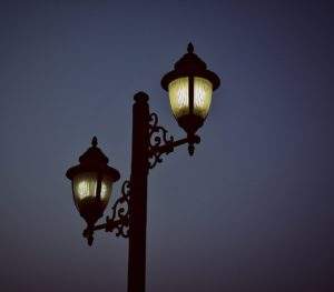 Ghost Tours In Bath, UK are some of the best in Europe- dark sky, lamppost, dim lights