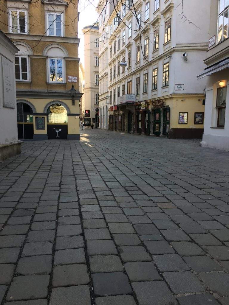 Ghost Tours Poland, street, cobbles, tall buildings